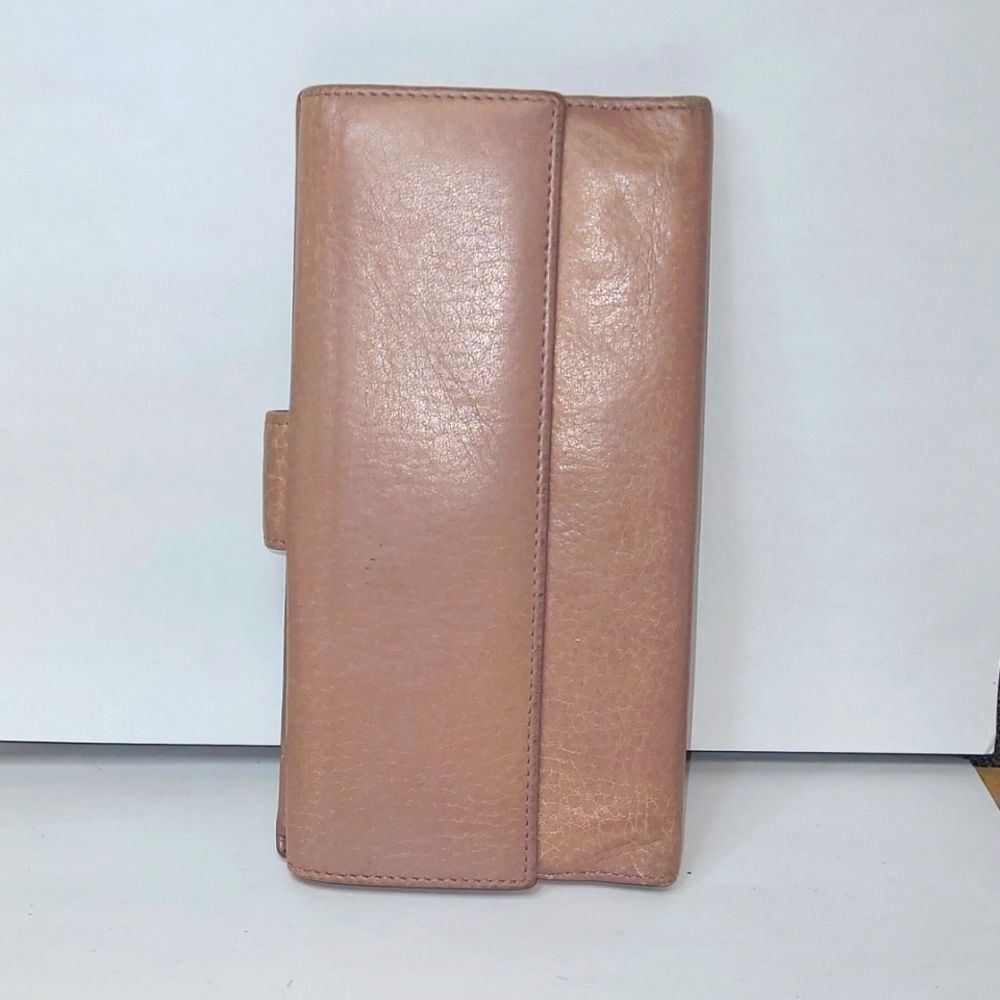 Authentic Gucci Leather Wallet - Picture 2 of 12